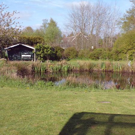 Ferienwohnung Aurich Sandhorst Eg Mit Terrasse Und Kleinem Garten ภายนอก รูปภาพ