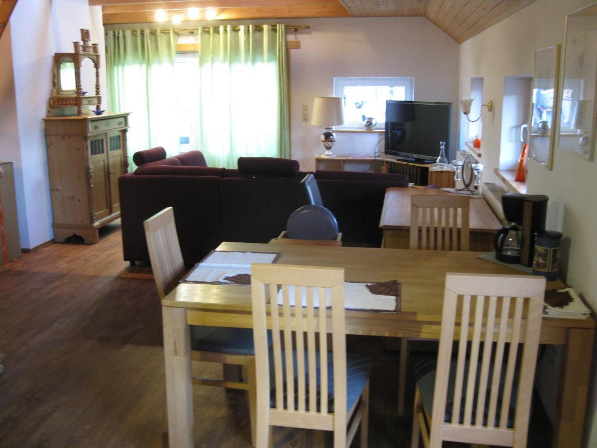 Ferienwohnung Aurich Sandhorst Eg Mit Terrasse Und Kleinem Garten ภายนอก รูปภาพ