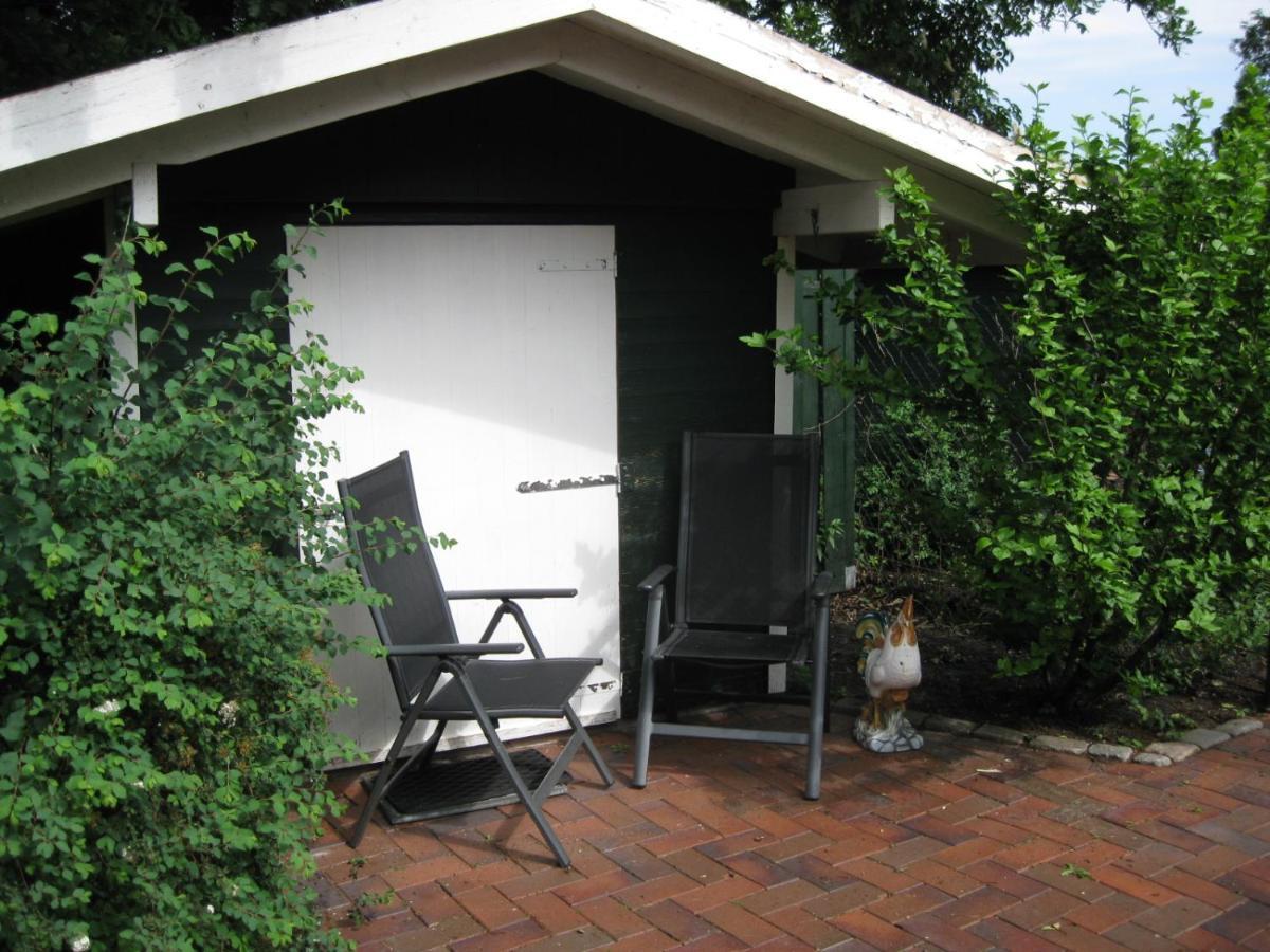 Ferienwohnung Aurich Sandhorst Eg Mit Terrasse Und Kleinem Garten ภายนอก รูปภาพ